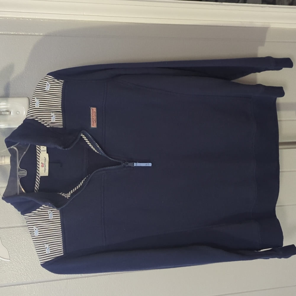 Vineyard Vines navy pullover